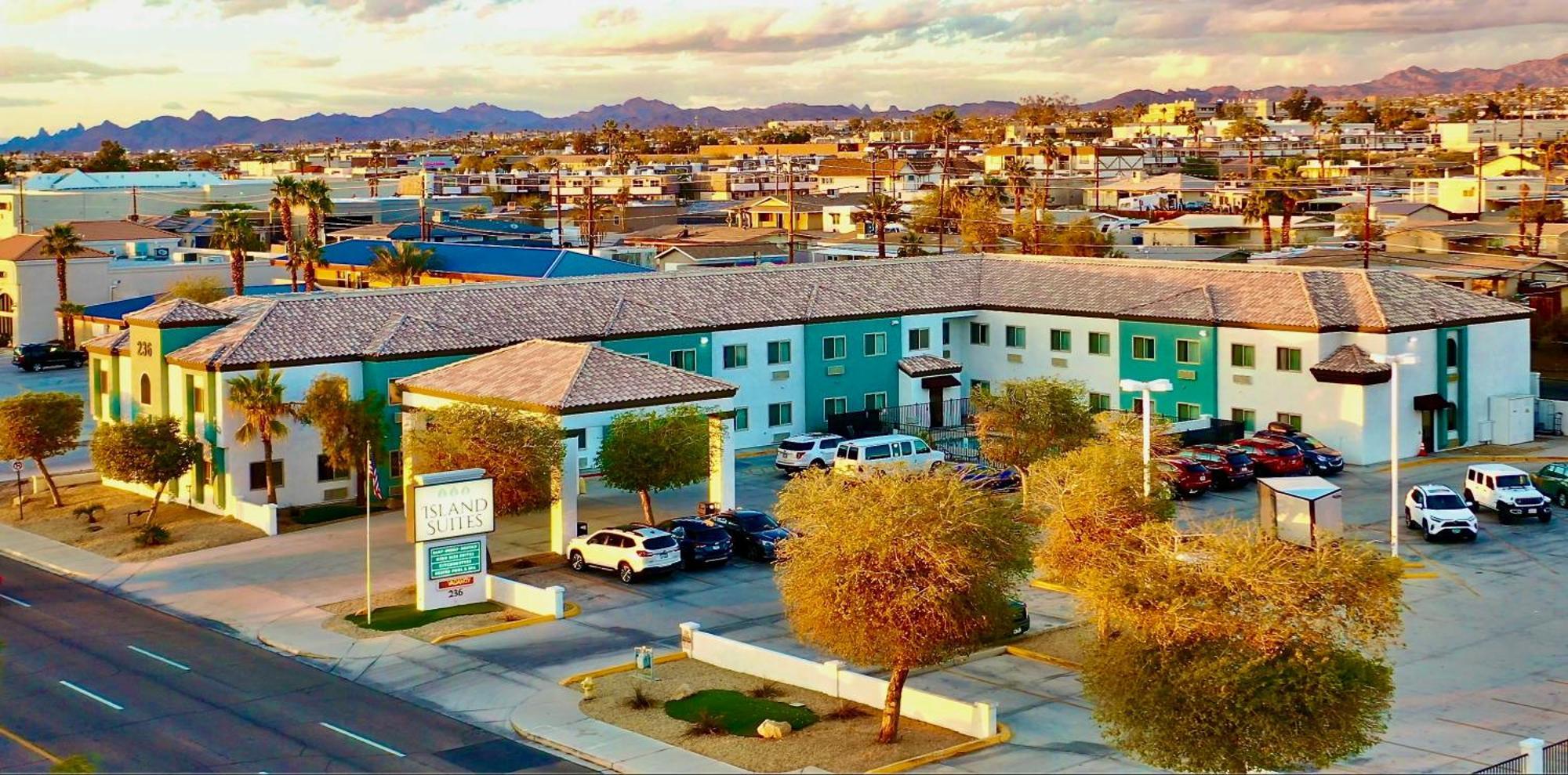 Island Suites Lake Havasu City Zewnętrze zdjęcie
