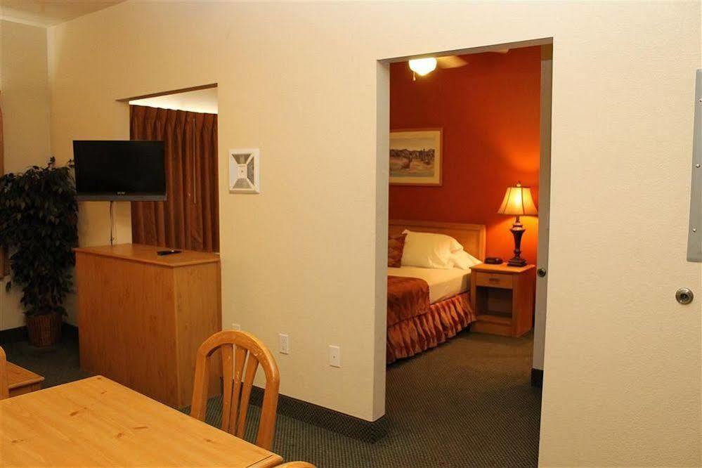 Island Suites Lake Havasu City Zewnętrze zdjęcie