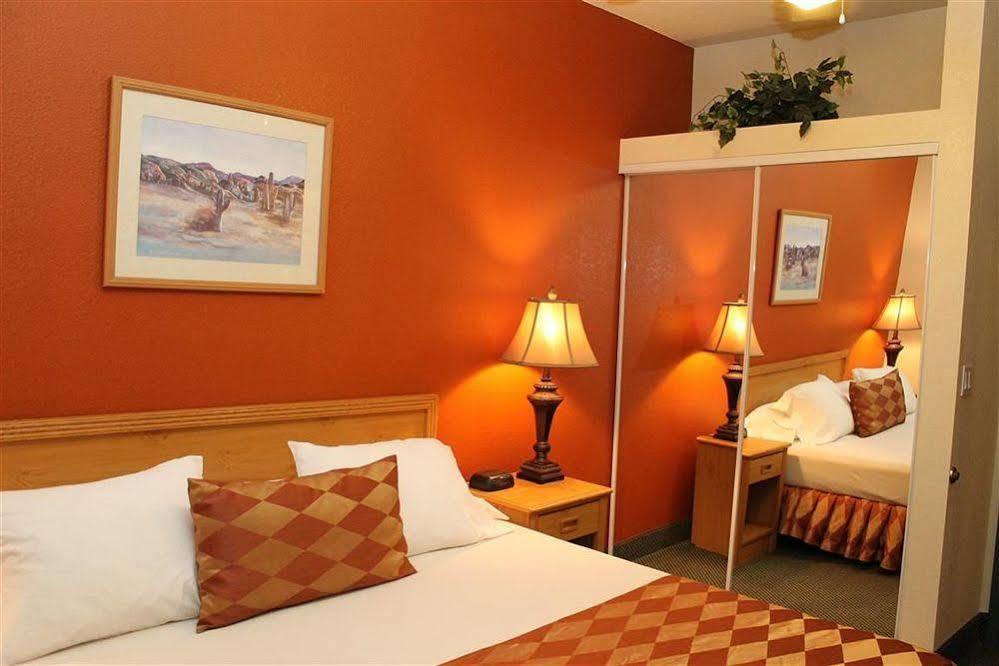 Island Suites Lake Havasu City Zewnętrze zdjęcie