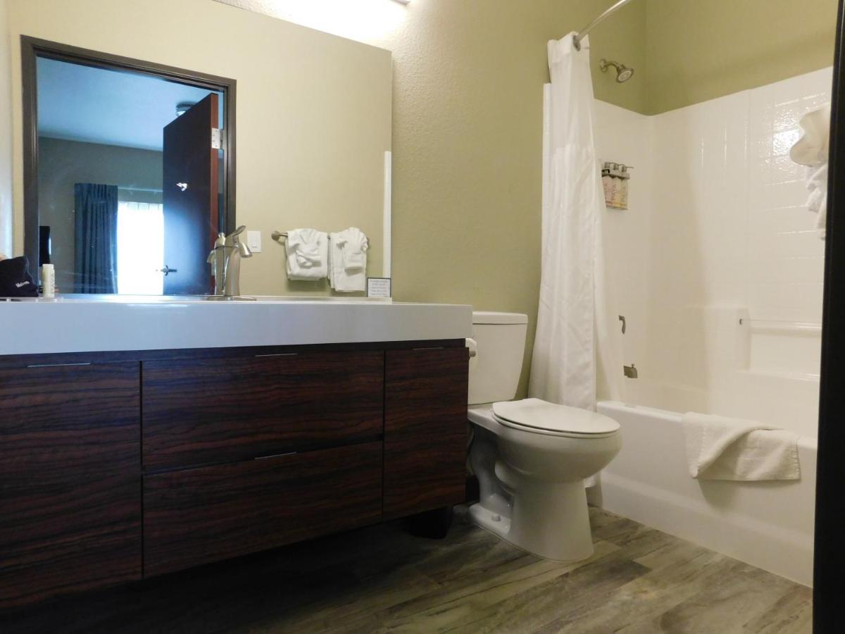 Island Suites Lake Havasu City Zewnętrze zdjęcie